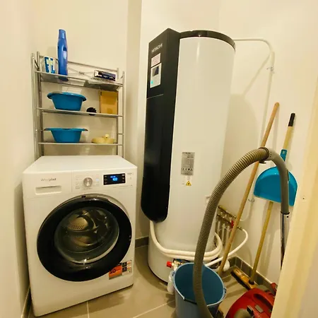 Agence Jf Immo V0867 - Neuf Climatise Pour 6 Couchages Avec Stationnement Apartmán